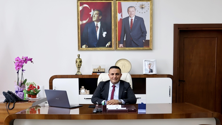 KAYMAKAM ABDULLAH MELİKOĞLU KİMDİR?