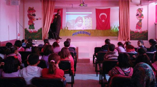 ESKİL’DE KÖY OKULLARINDA TRAFİK SEMİNERİ