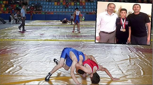ESKİLLİ AHMET TÜRKİYE ŞAMPİYONU OLDU