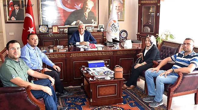 AK PARTİ ESKİ İL BAŞKANI KARATAY DAN ESKİL BELEDİYESİNE ZİYARET