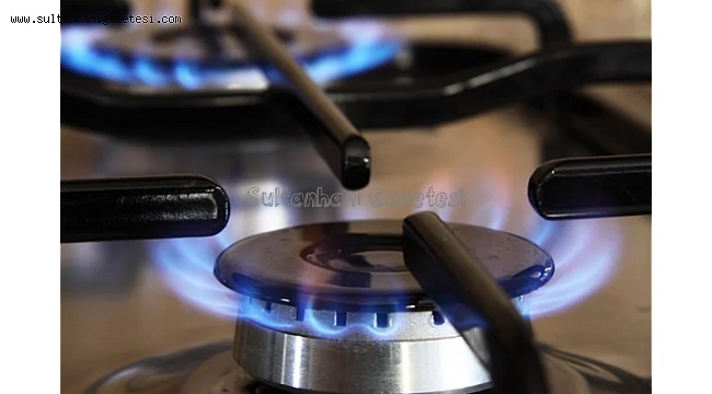 Akın: &quot;Müjde dediniz her ay doğalgaza neden zam yapıyorsunuz?&quot;