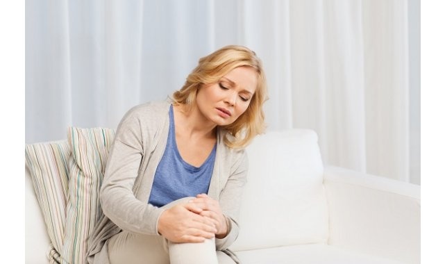 Diz kapağında eklem kireçlenmesine dikkat