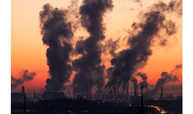 Türkiye&#039;deki hava kirliliği sorununun kaynakları ve çözümleri tartışılıyor