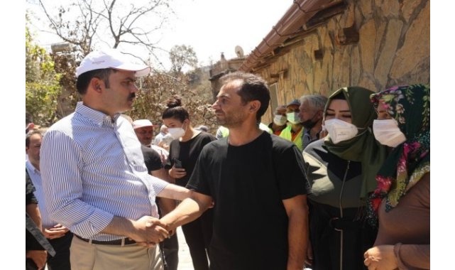 Bakan Kurum: &#039;&#039;Her bir vatandaşımızla görüşüp, çözümler üretmeye gayret ediyoruz&#039;&#039;