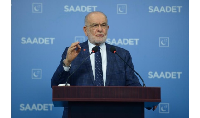 Karamollaoğlu: "Afet öncesinde hazırlıksız, afet anında telaşlı bir yönetim"