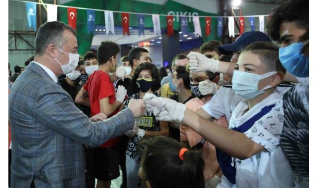 &quot;Z kuşağının dünyasını iyi biliyoruz&#039;&#039;