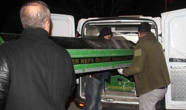 KENDİNE VE ÇOCUKLARINA ŞİDDET UYGULAYAN EŞİNİ BIÇAKLAYIP ÖLDÜRDÜ