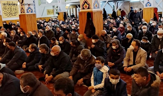 SULTANHANI İLÇESİNDE MİRAÇ KANDİLİ DUALARLA İDRAK EDİLDİ