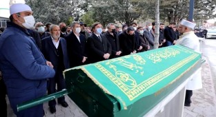 BELEDİYE MECLİS ÜYESİ FATİH AĞIR GÖZYAŞLARIYLA SON YOLCULUĞUNA UĞURLANDI