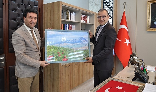 GAZETECİLERDEN BAŞSAVCI AYDEMİR’E ZİYARETİ