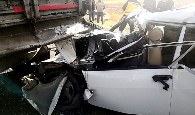 ADANA YOLU ÜZERİNDEKİ KAZADA 2 GENÇ YAŞAMINI YİTİRDİ