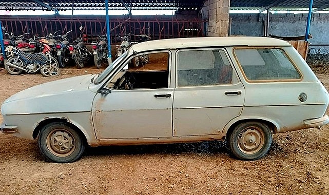 SULTANHANI İLÇESİNDE SAHTE PLAKALI OTOMOBİL TRAFİKTEN MEN EDİLDİ