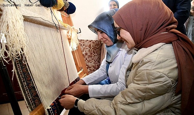 GENÇLER EL SANATLARININ HİKAYESİNİ AKSARAY BELEDİYESİ VE AKSARAY ÜNİVERSİTESİ SERGİSİNDE ÖĞRENDİ