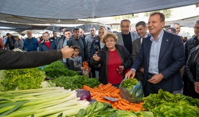 Başkan Seçer pazar esnafını dinledi