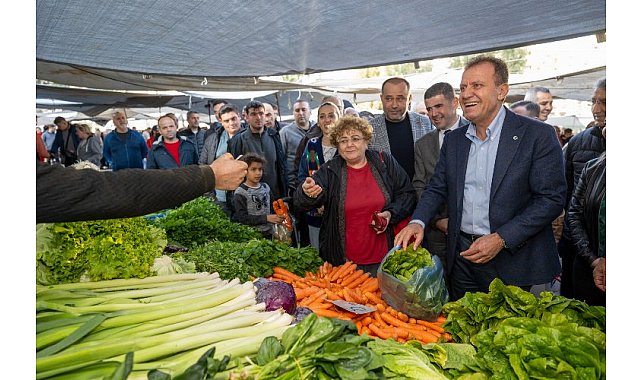 Başkan Seçer pazar esnafını dinledi