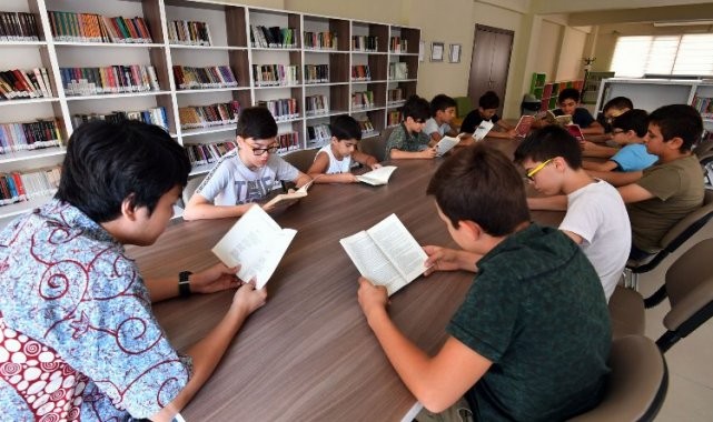 Bursa Osmangazi'nin ilim yuvalarına yoğun ilgi