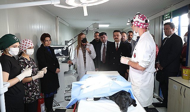 DEÜ&#039;den Can Dostlara Şefkat Eli