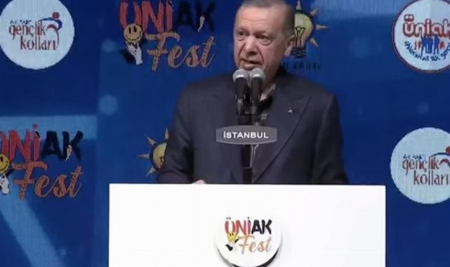Erdoğan İstanbul'da gençlerle buluştu