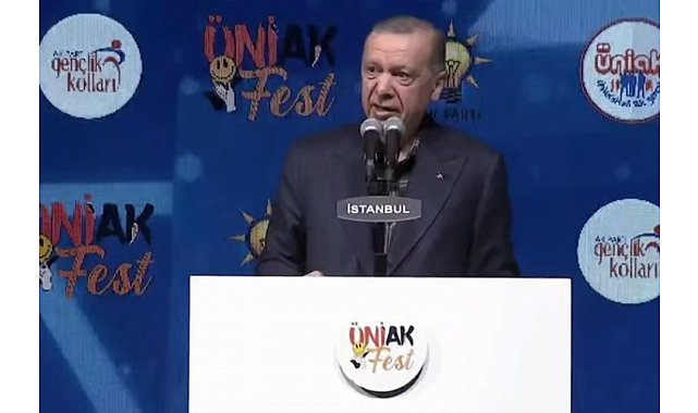 Erdoğan İstanbul&#039;da gençlerle buluştu