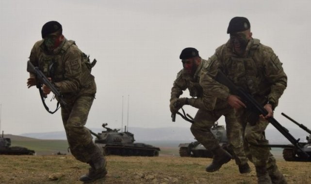 Fırat Kalkanı'nda 8 terörist etkisiz hale getirildi