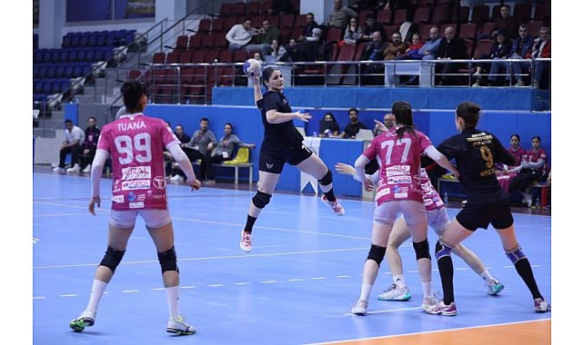Kadınlar Süper Ligi 10. haftasında iki maç oynandı