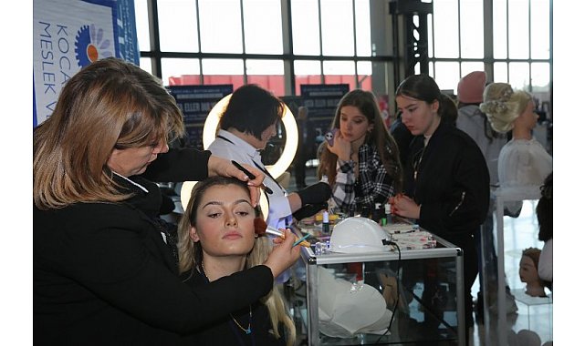 Kocaeli&#039;de &#039;Usta Eller Buluşuyor Mesleki Eğitim&#039; fuarı başladı