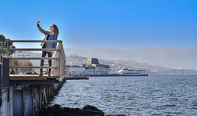 Konak seyir terası tasarımıyla göz kamaştırıyor