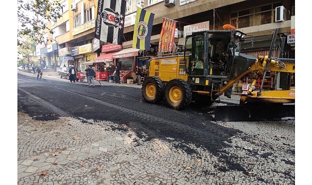 Projeyi tamamlayamayan belediye çareyi asfaltta buldu