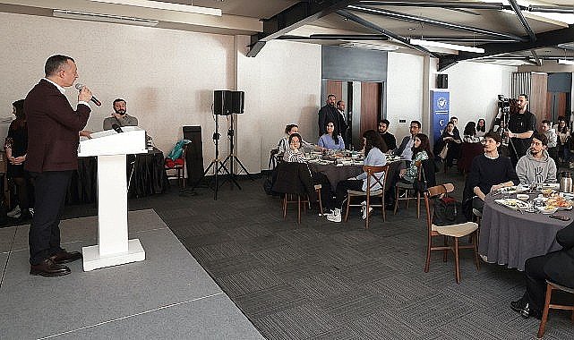 Doç. Dr. Piştav Akmeşe, “Görme engelli öğrencilerimizin akranları ile eşit şartlarda eğitim alabilmeleri için çalışıyoruz&quot;