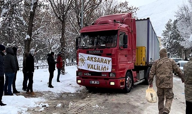 SULTANHANI ve AKSARAY’DAN GÖNDERİLEN İLK YARDIMLAR DEPREM BÖLGESİNE ULAŞTI