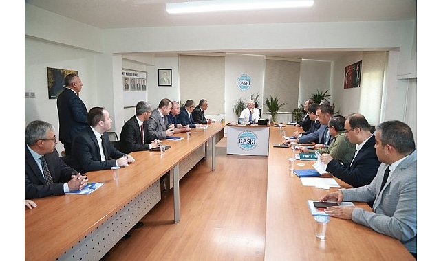 Memduh Büyükkılıç'tan KASKİ zirvesi