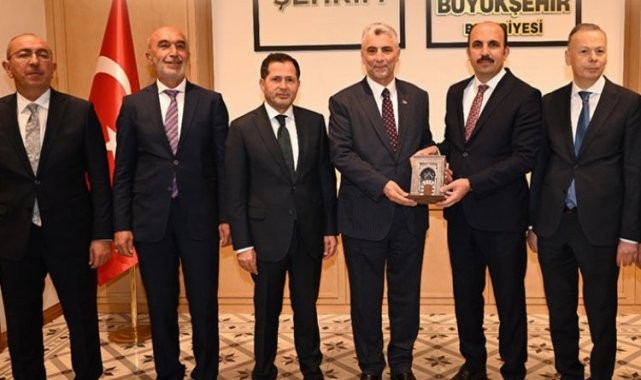 Bakan Bolat&#039;tan Konya&#039;ya ziyaret