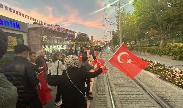Konya şanlı bayrağımızla donatıldı