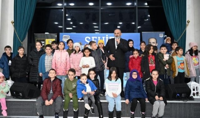 Konya&#039;daki Şehir Konferansı&#039;nda şehitlere dua