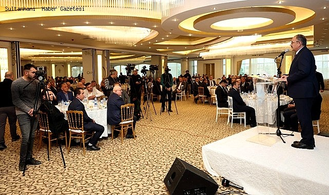 BAKAN ÖZHASEKİ AKSARAY AK PARTİ TEŞKİLATIYLA BİR ARAYA GELDİ