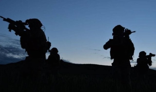 Fırat Kalkanı&#039;nda 4 terörist etkisiz!