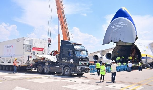 Tarihi yolculuk başlıyor... Türksat 6A, 5 milyar insana ulaşacak