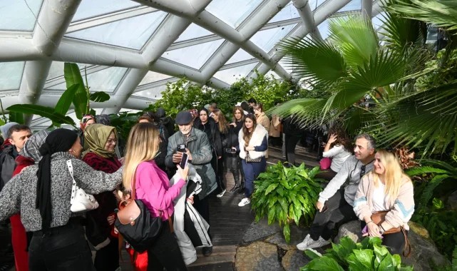 Şeb-i Arus Selçuklu&#039;nun turizm lokasyonlarını hareketlendirdi