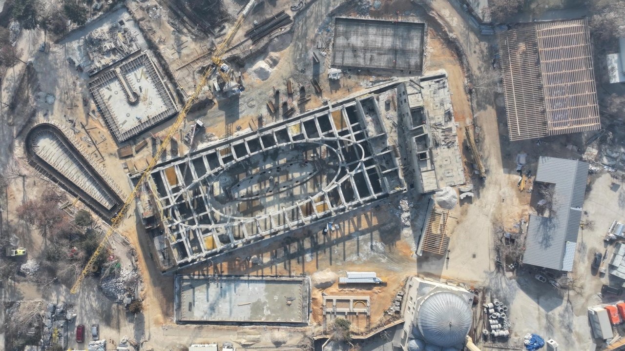 Konya&#039;da Şehir Kütüphanesi hızla ilerliyor