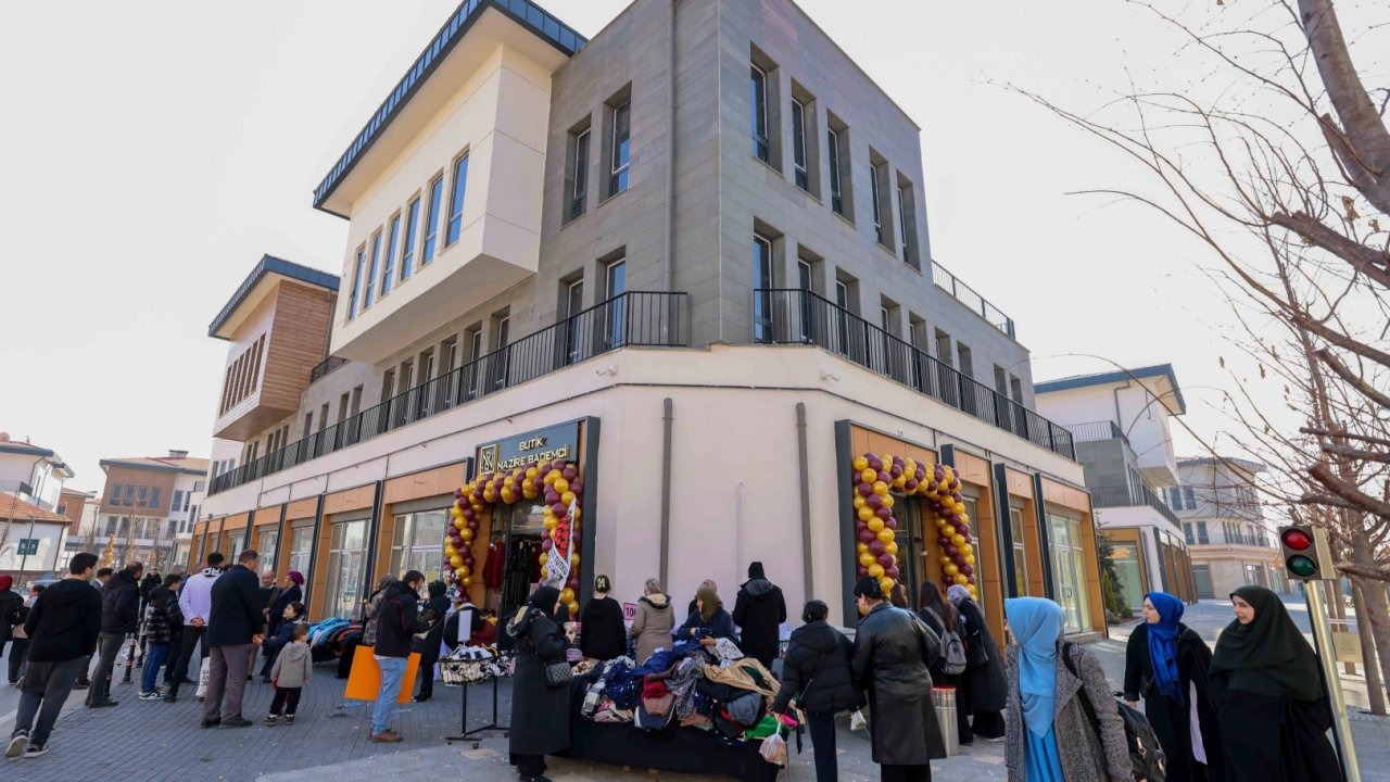 Konya Meram&#039;da Suriçi Çarşısı hareketleniyor