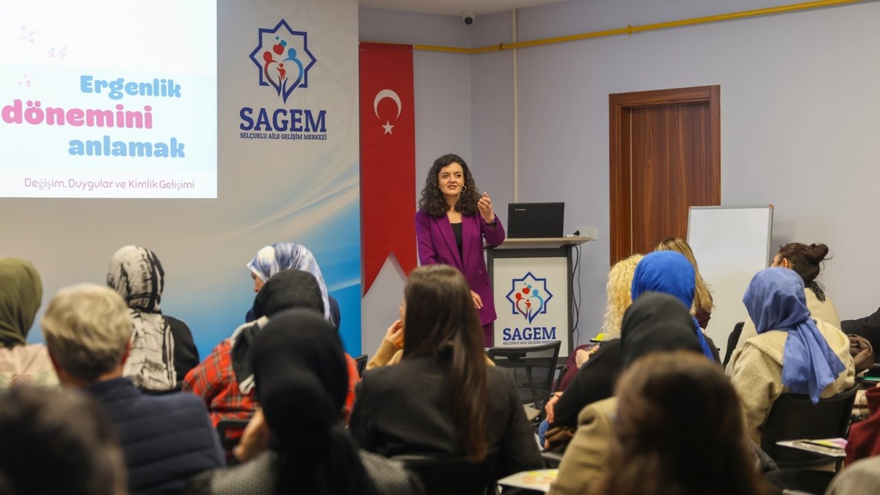 Konya Selçuklu&#039;da SAGEM&#039;den &#039;ergenlik&#039; semineri