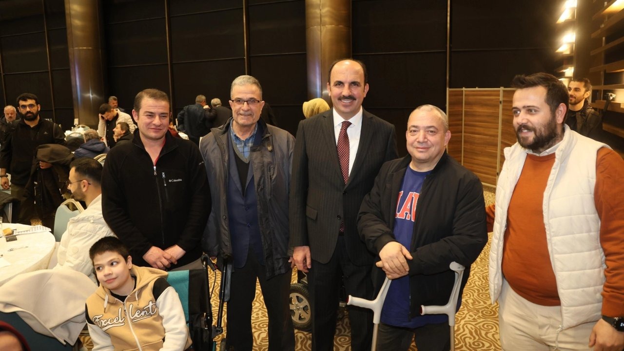 Konya&#039;da özel gereksinimli bireyler aynı sofrada