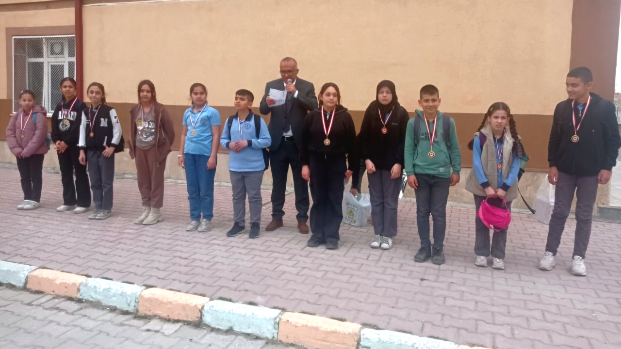 Sultanhanı Ortaokulu’nda Esmaül Hüsna Yarışması Düzenlendi