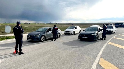 Sultanhanı İlçe Jandarma Komutanlığı’ndan Bayram Tatili Trafiğinde Denetleme