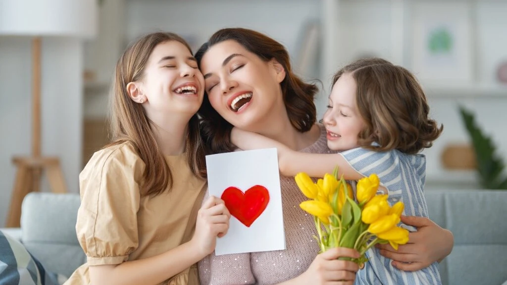 Anneler Günü Geliyor! Kutlama ve Hediye Rehberi