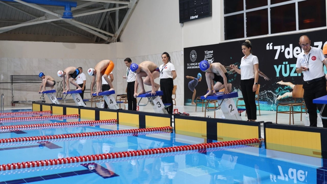 Konya Selçuklu’da yüzme yarışları tamamlandı