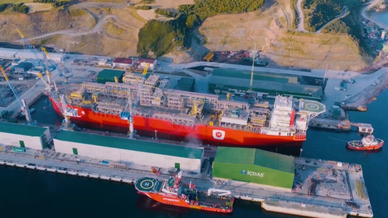 Türkiye’nin ilk yüzer üretim platformu &#039;Osman Gazi&#039; 2026’da Karadeniz&#039;de