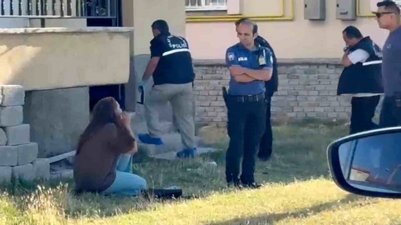 Aksaray&#039;da Ekmek alma kavgası Sonrası 17 Yaşındaki genç Bıçakla yaşamını yitirdi