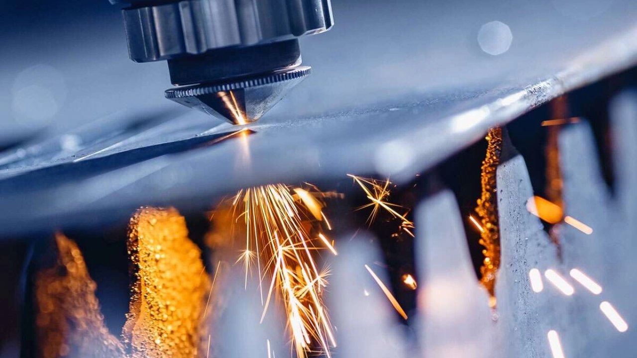 Türkiye ekonomisi ikinci çeyrekte yüzde 4,8 büyüdü