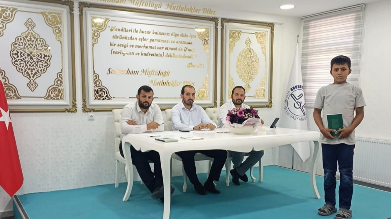 Sultanhanı’nda Mevlid-i Nebî Haftası’nda Hadis-i Şerif Ezberleme Yarışması